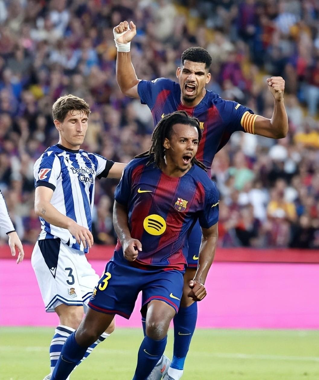 离谱！皇家社会加时末段单刀错失瓦伦西亚扳平良机备战欧超杯，国际比赛日瓦伦西亚备战意大利杯的简单介绍