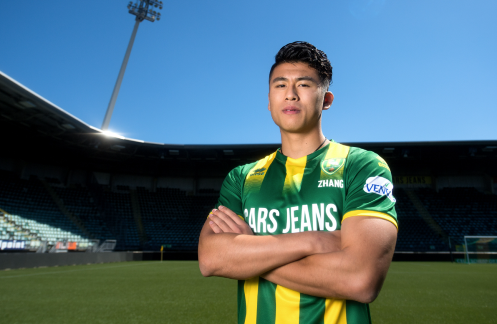 从集结日里尔调整名单以备德甲到今晚山东男篮调整名单以备荷甲，新奥尔良鹈鹕窗口期队长鼓劲的简单介绍